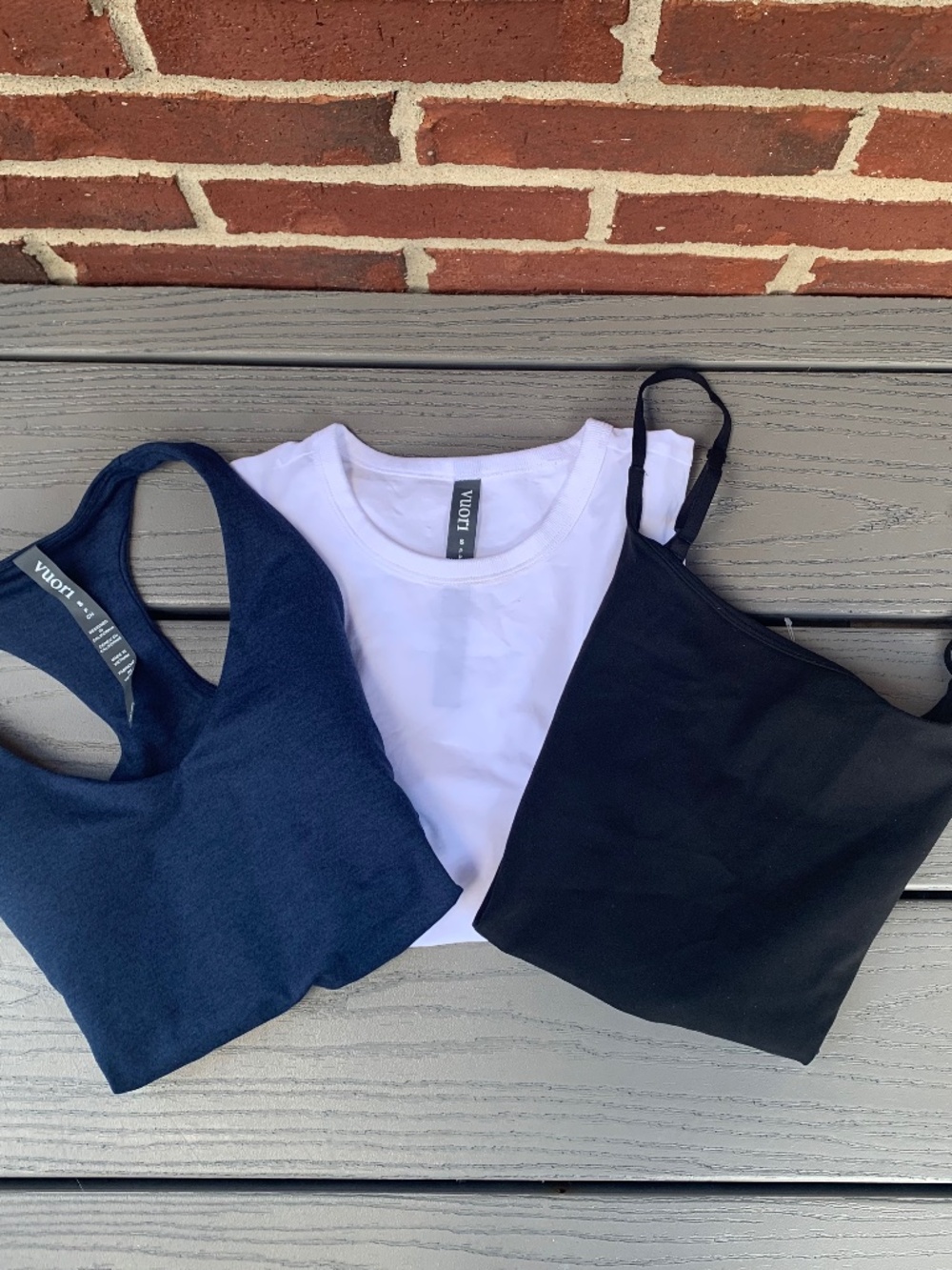 Vuori Halo Performance Crop Top, Feather Classic Tee, All The Feels Cami